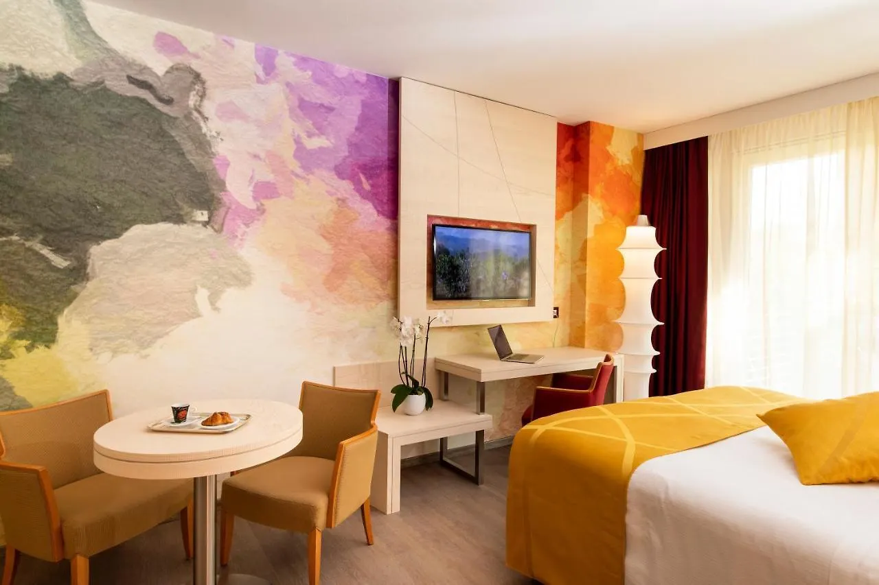 Color Hotel Style, Design & Gourmet Bardolino 4*,  Italy