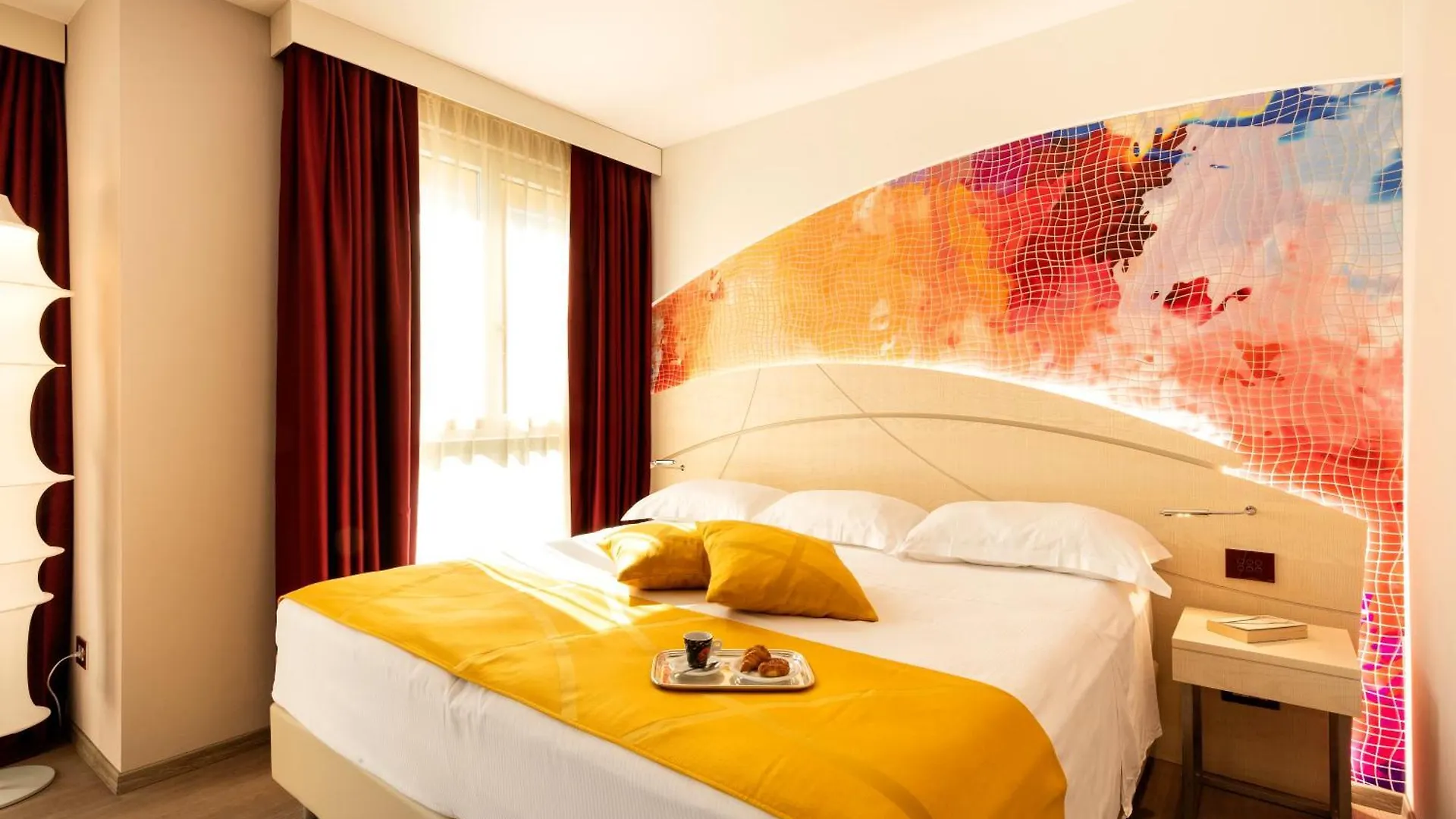 Color Hotel Style, Design & Gourmet Bardolino Italy