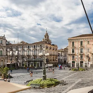 La Di Piazza Dell'universita Holiday home Catania