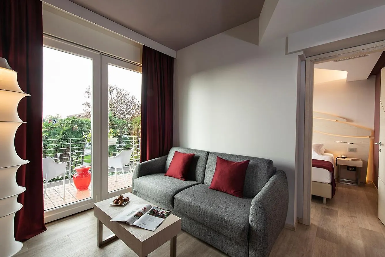 Color Hotel Style, Design & Gourmet Bardolino Włochy